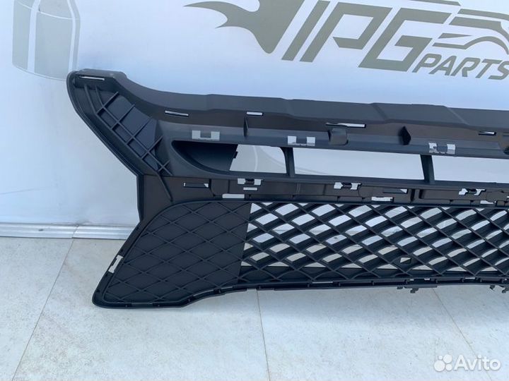 Решетка переднего бампера Glk X204 A2048856823