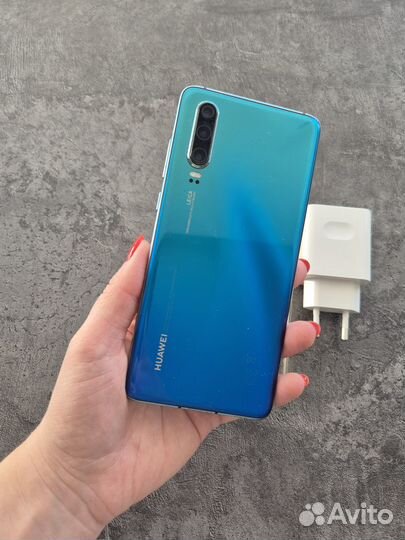 Huawei P30, 6/128 ГБ