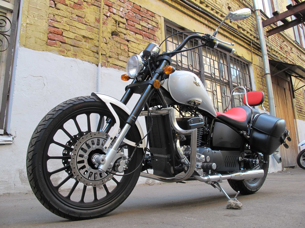 РњРѕС‚РѕС†РёРєР» Royal Enfield c5