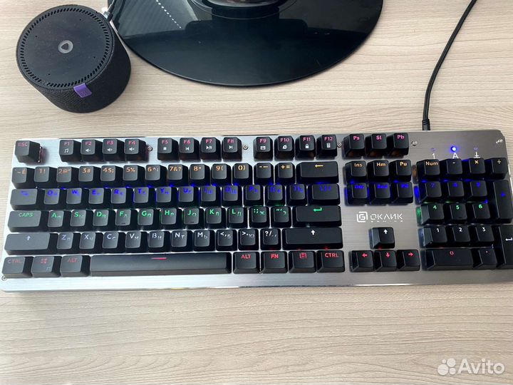 Игровая клавиатура и мышь Oklick+Razer