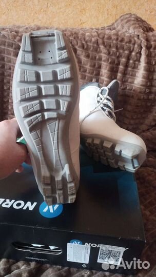 Лыжные ботинки 41