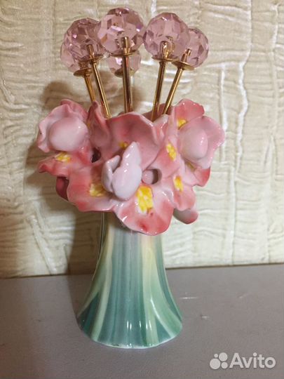 Сервировка:шпажки д/маслин,колокольчик,салфетницы