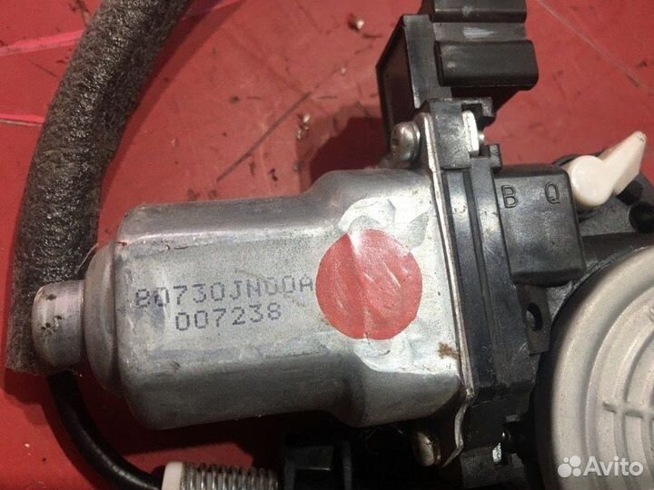 Механизм стеклоподъемника передний правый Nissan