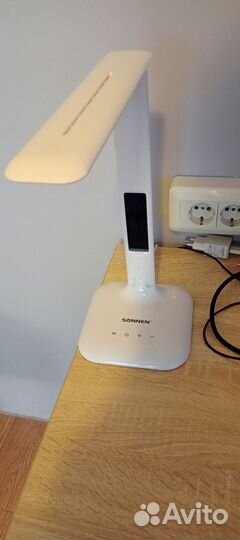 Лампа настольная