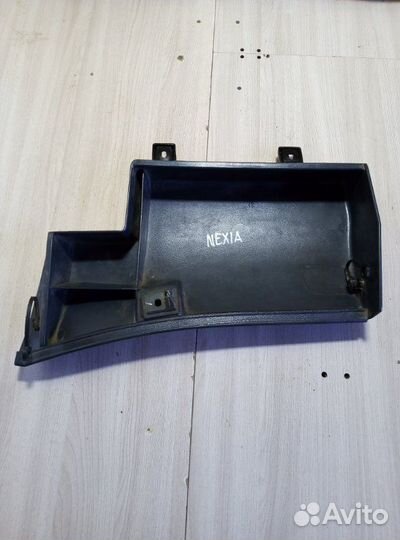 Крышка бардачка Daewoo Nexia седан 1 2006