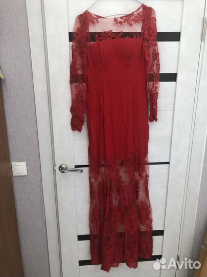 Вечернее платье