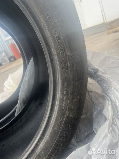 Michelin Latitude Sport 3 275/45 R21 107Y