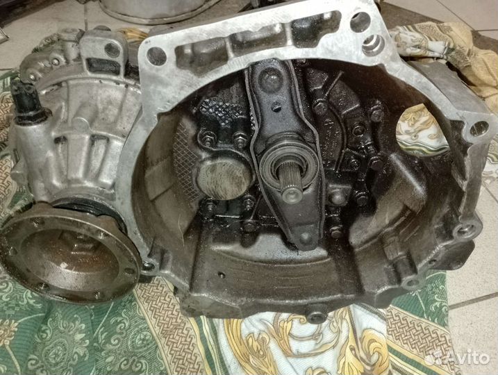 Каропка Фольксваген Поло 1.4