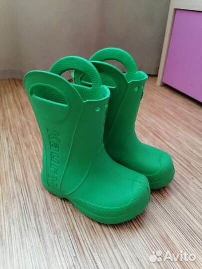 Резиновые сапоги