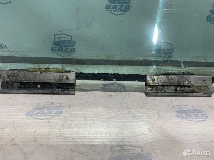 Стекло двери переднее левое Bmw 3-Series E36