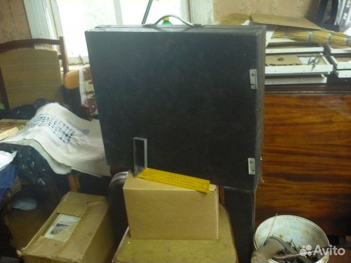 Складной столик-чемоданчик