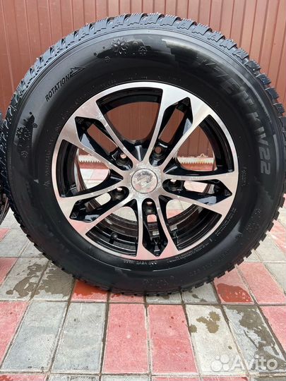 Колеса зимние нива 4х4 kumho 205/70 r15 96T