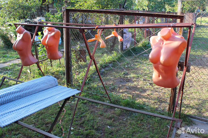 Торговое оборудование одежды бу