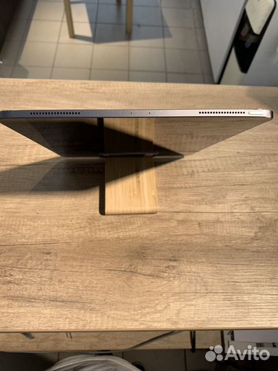 Отличный iPad Pro (12,9-дюймовый) 3-го поколения