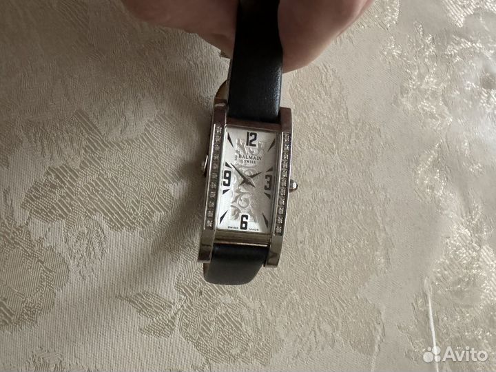 Швейцарские часы