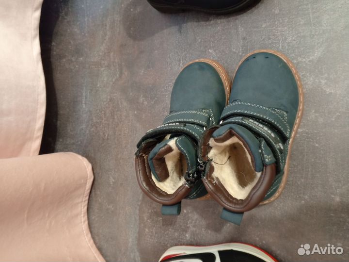 Ботинки зимние детские 25