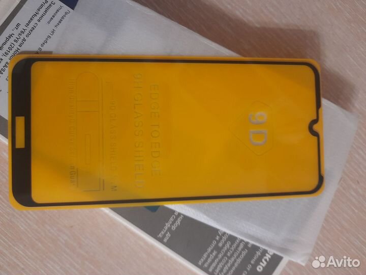 Защитное стекло на huawei Y6