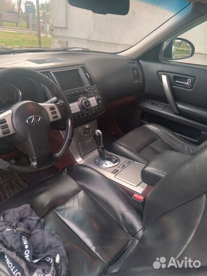 Infiniti FX35 3.5 AT, 2006, 200 000 км