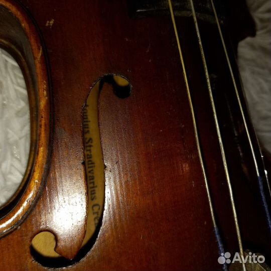 Скрипка Страдивари