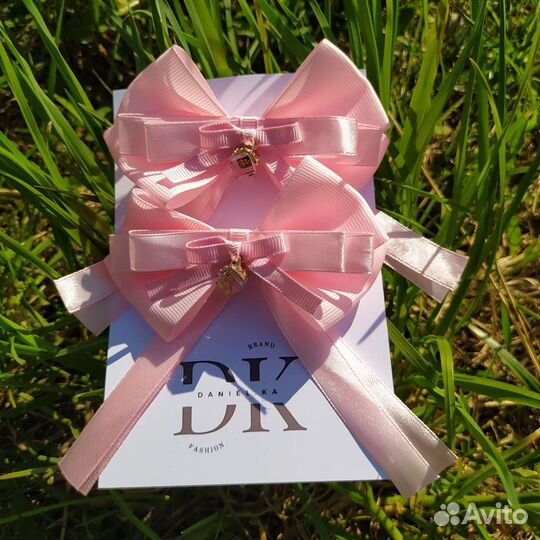 Банты для волос. На заколке