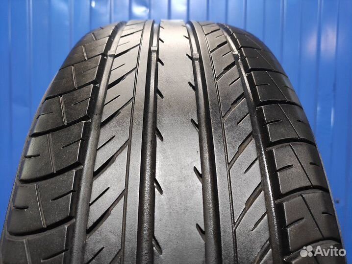 Yokohama dB Decibel E70 225/55 R18