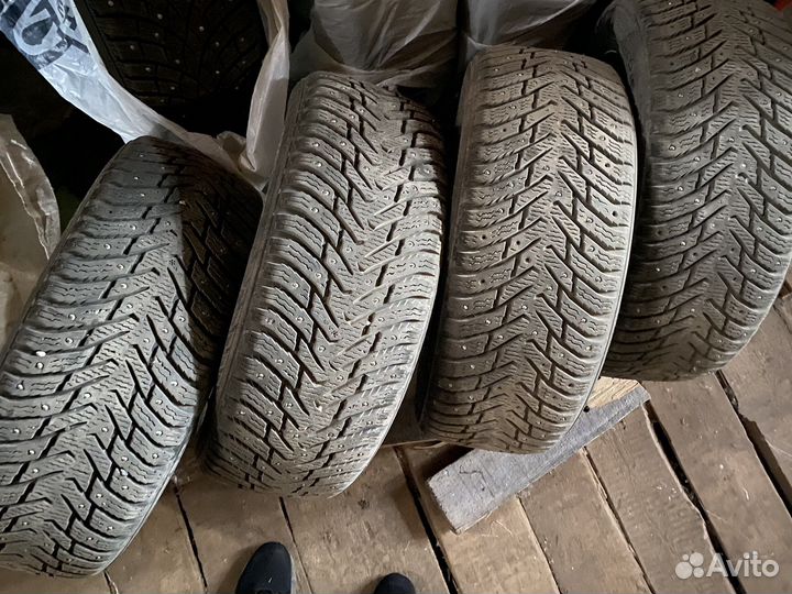 Nokian Tyres Hakkapeliitta 8 205/55 R16