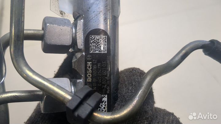 Рампа топливная BMW 5 F10, 2014