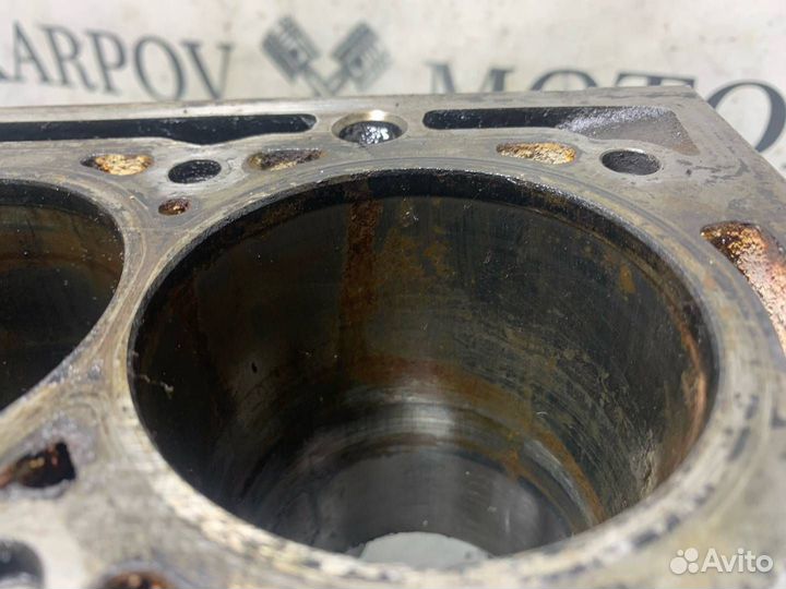 Блок цилиндров Renault Logan 2009 7701475916