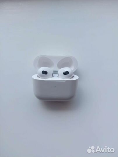 Беспроводные наушники apple airpods 3