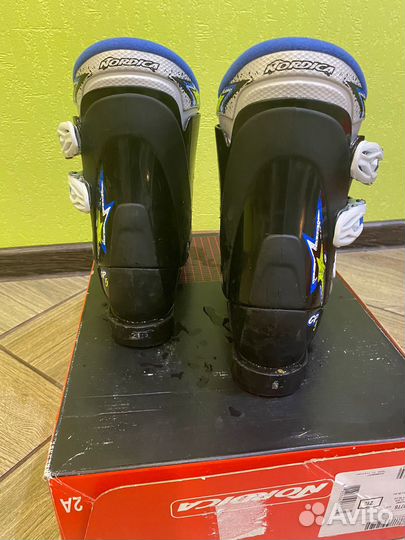 Горнолыжные ботинки детские 21.5
