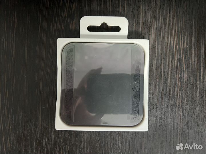 Беспроводная зарядная станция Samsung EP-P1300