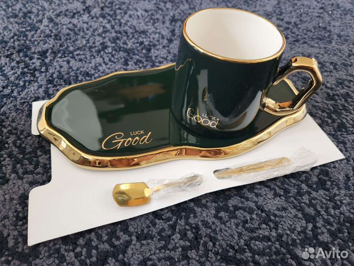 Чашка с блюдцем фарфоровый набор