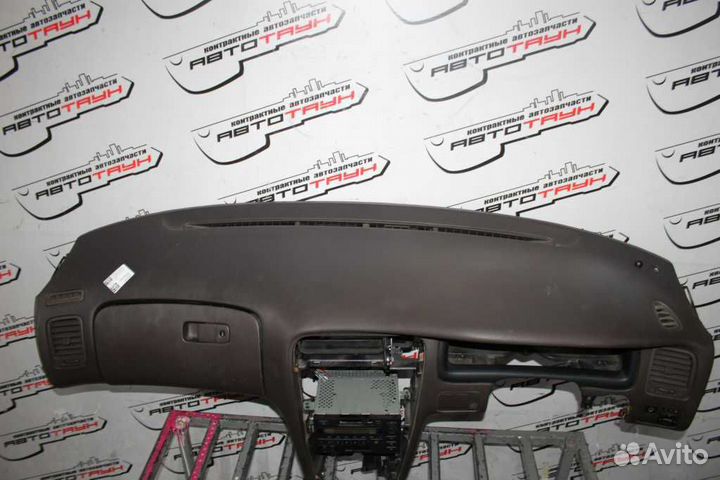 Панель торпедо toyota chaser cresta mark II GX90 J