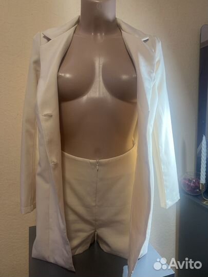 Продам платье пиджак комбинезон женский 38/40