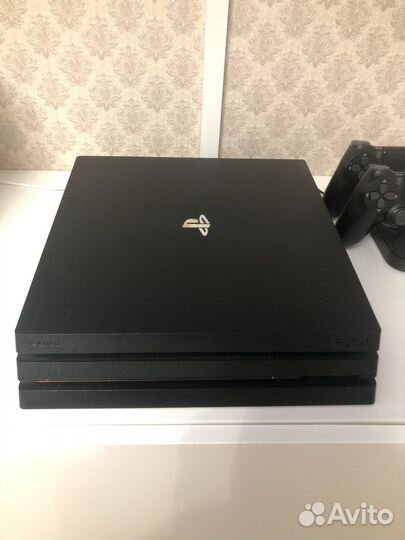 Sony PS4 Pro 1tb