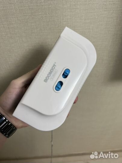 Магнитное устройство для мытья окон