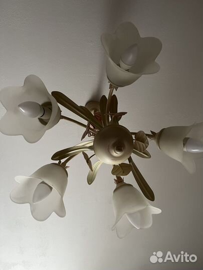 Люстра потолочная