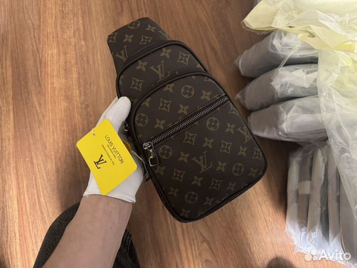 Сумка нагрудная louis vuitton мужская