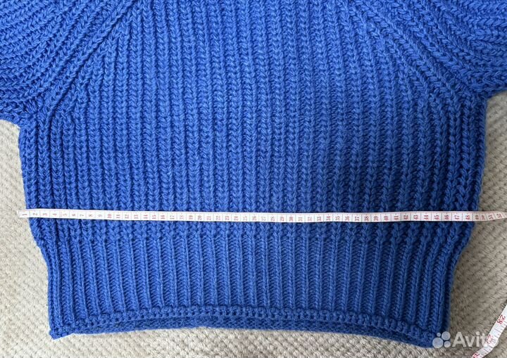 Свитер женский