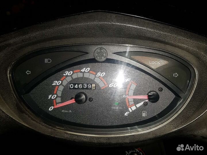 Наклейка на спидометр скутера yamaha sv max 125