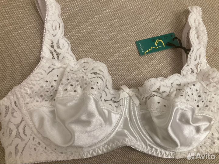 Бюстгальтер новый белый jalbonne, 80 В