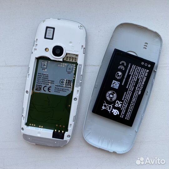Телефон Nokia 3310 (2017)