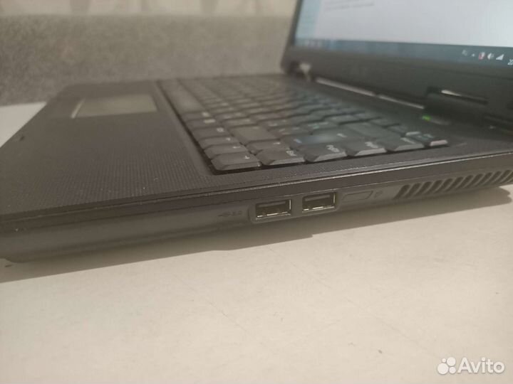 Ноутбук Asus X80L