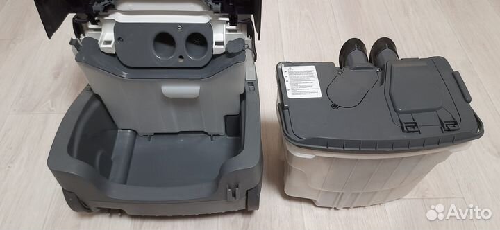 Пылесос Bosch Serie 4 BWD41740 фиолетовый