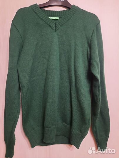 Свитер