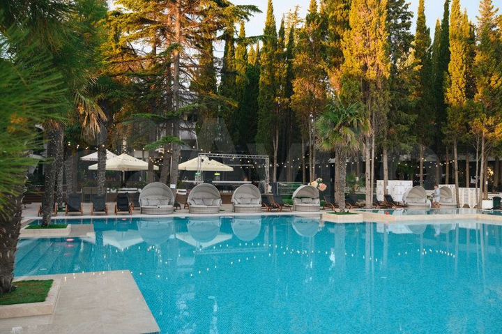 Гостиница. Первая береговая линия, 2160 м²