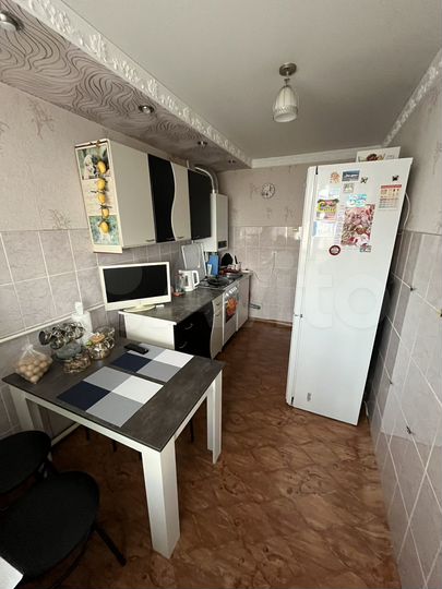 2-к. квартира, 50 м², 2/3 эт.