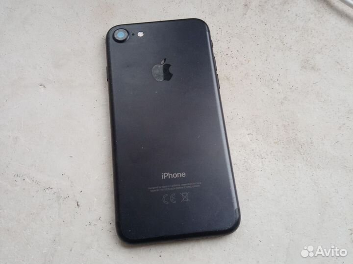 iPhone 7, 32 ГБ