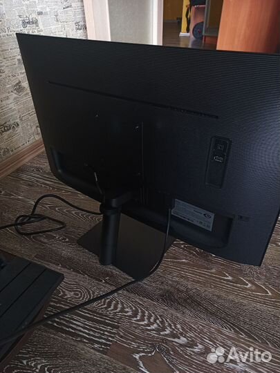 Монитор Samsung ViewFinity s7 27