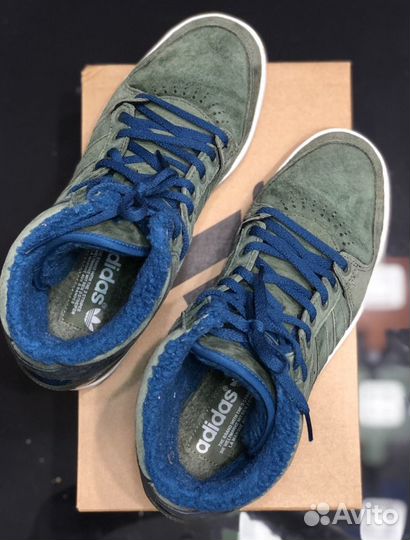 Кроссовки Adidas утепленные
